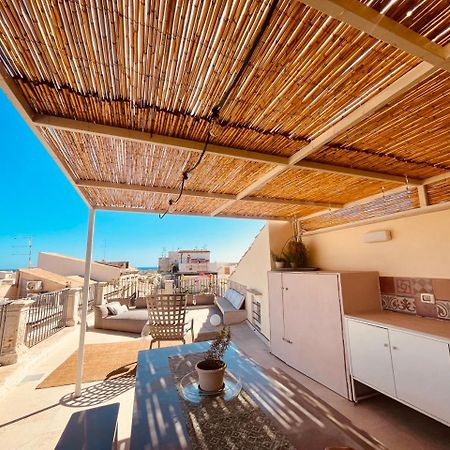 דירות סירקוזה Alma Maris Terrazza Al Tempio By Bed&Bros מראה חיצוני תמונה